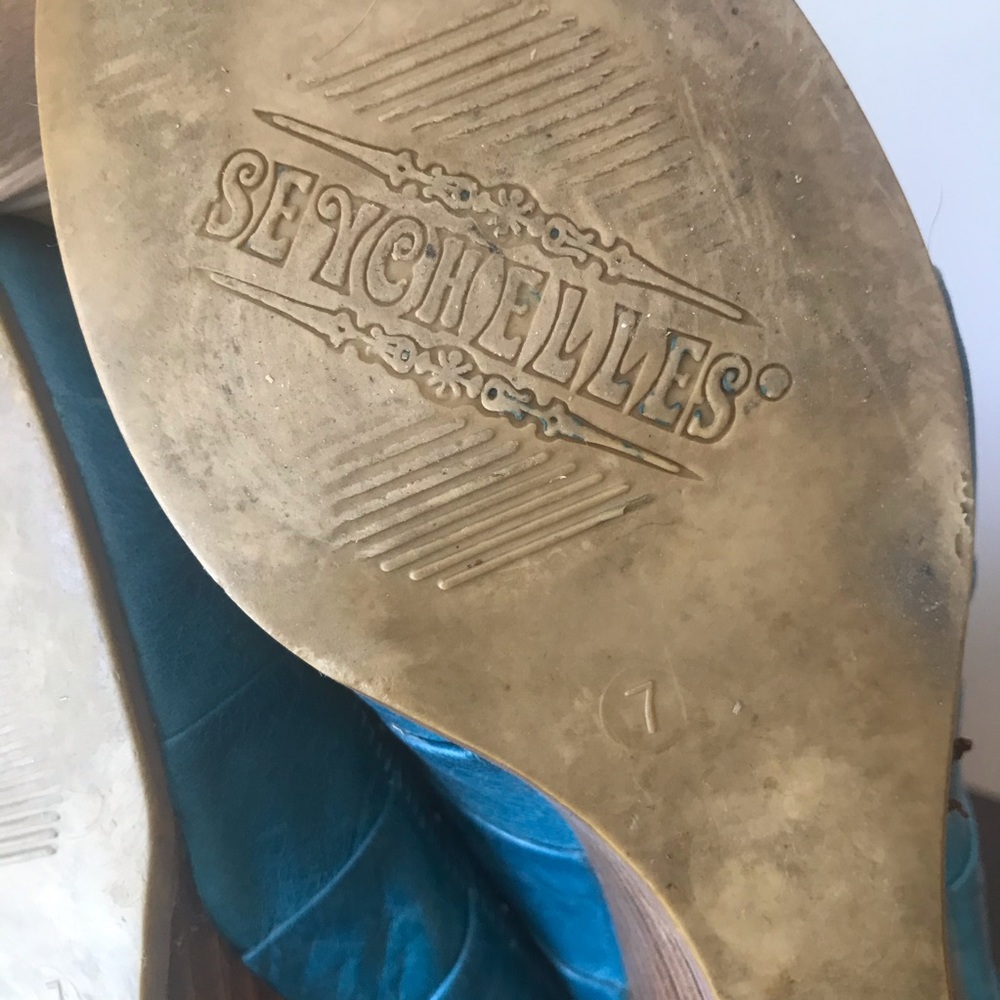 Seychelles Wedges - Picture 5 of 5